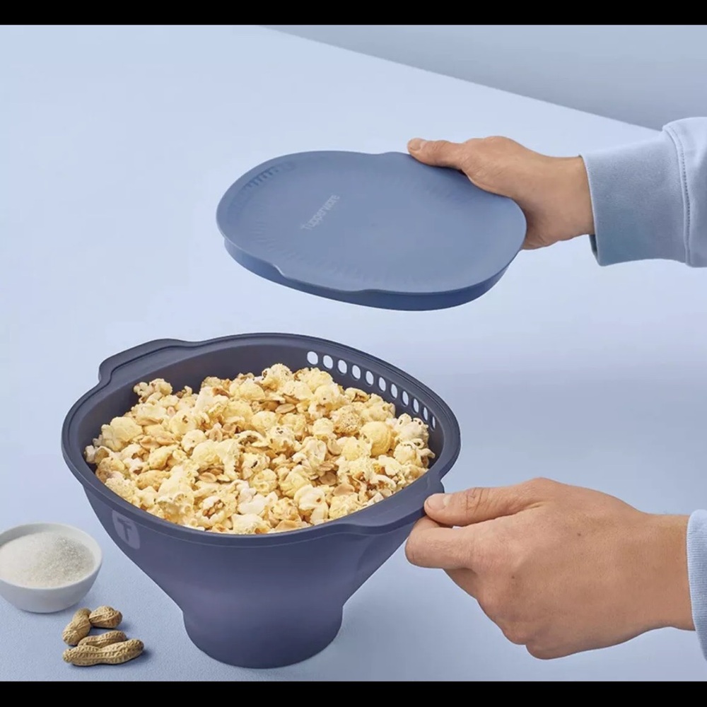 Tupperware Blue Kitchen Tool Bowl